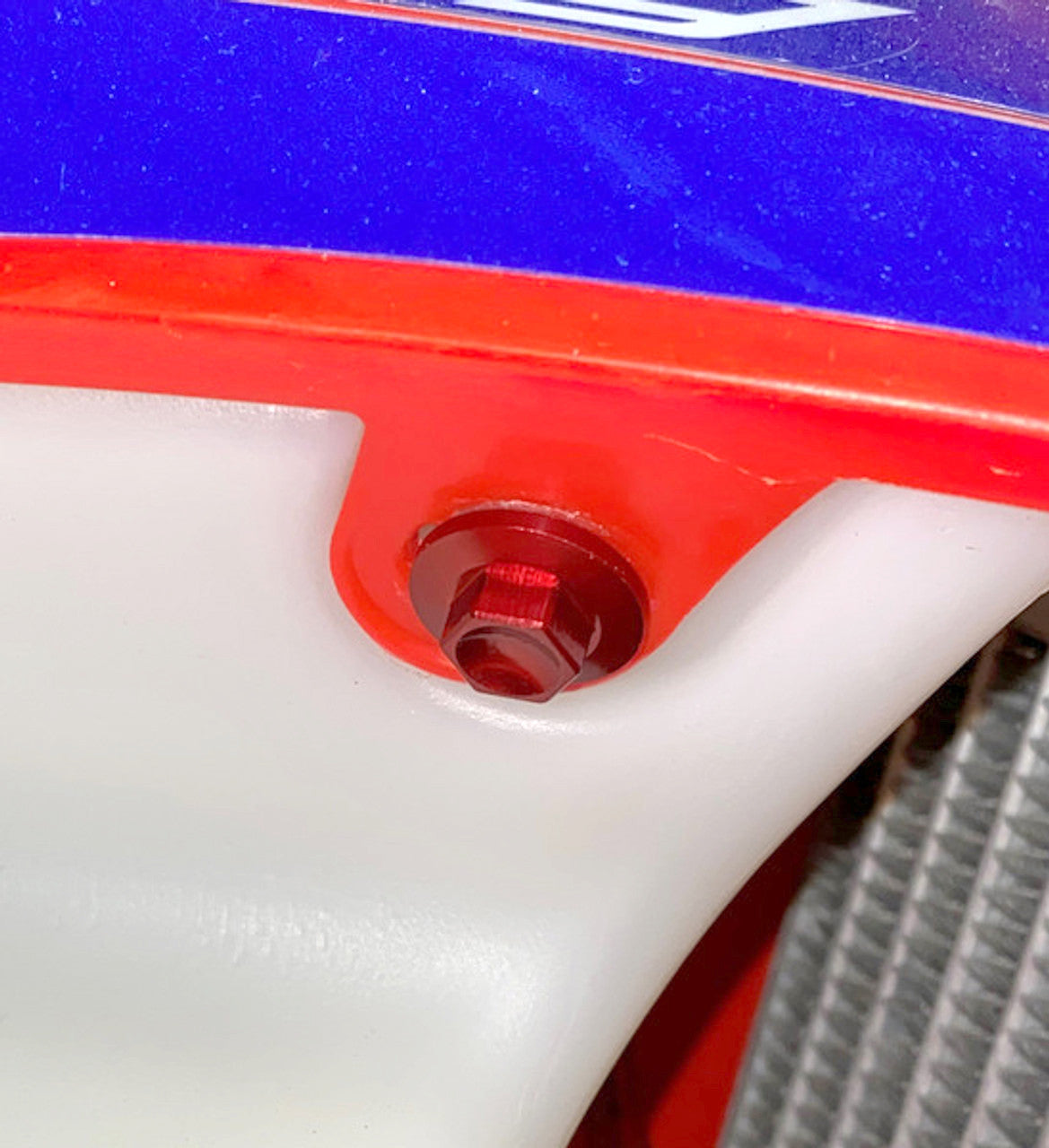 Frame & Plastic Bolt Kit, Red, 2020+ RR/RR-S