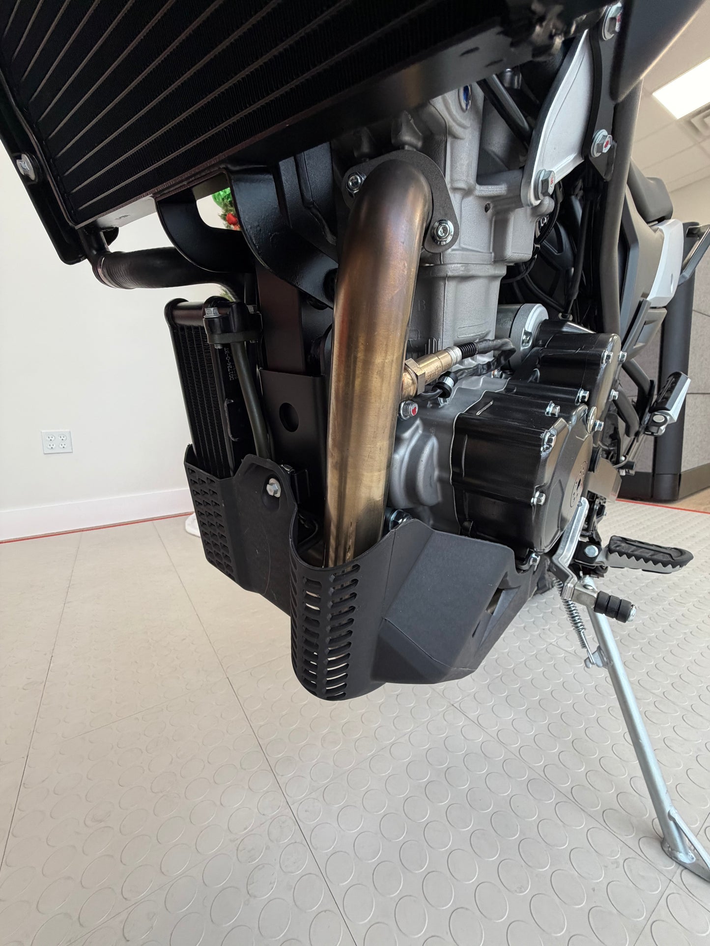 2026 - Beta 350 ALP X Light Gray (In stock)