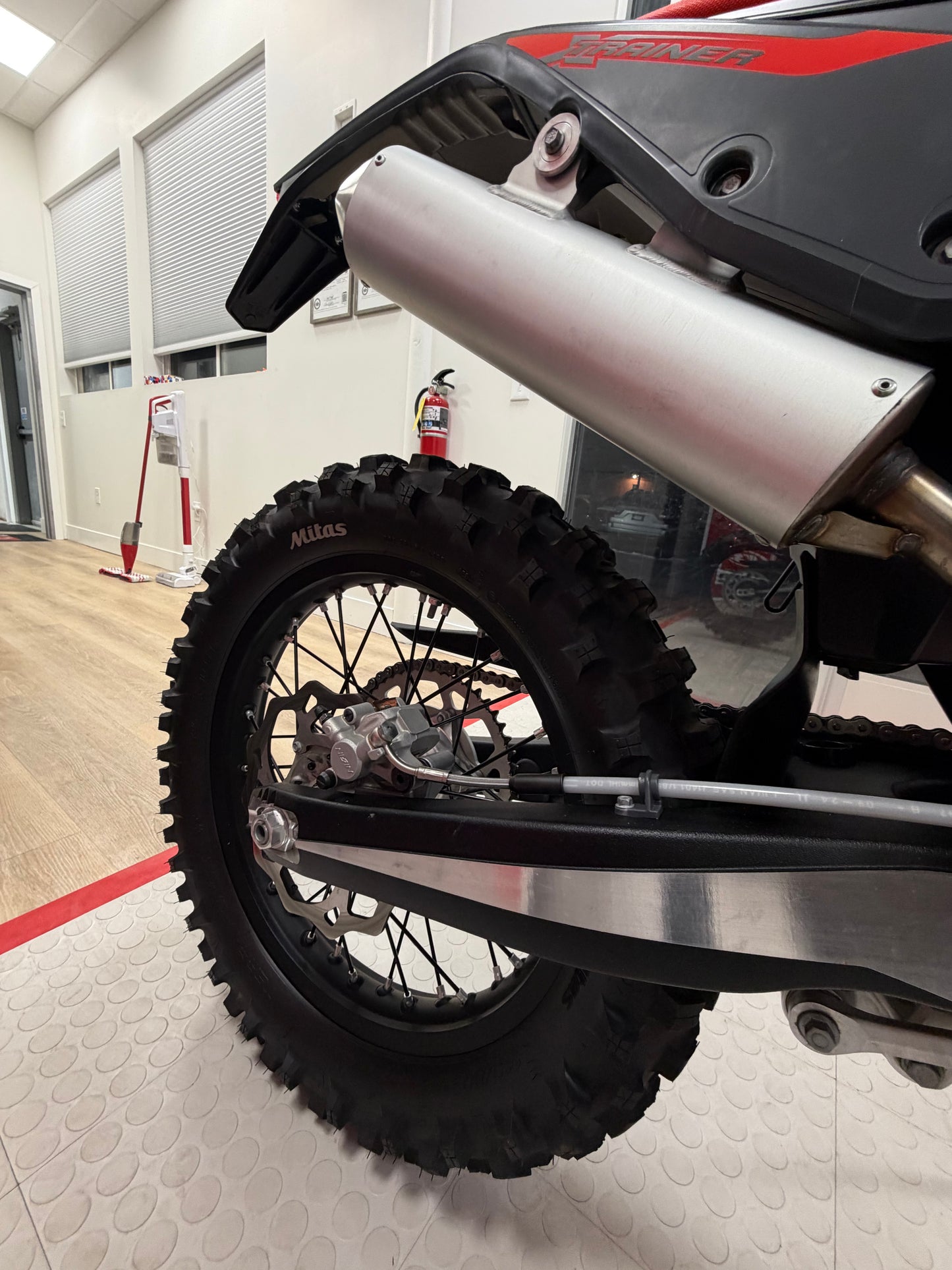 2025 Beta Xtrainer 300 - Demo