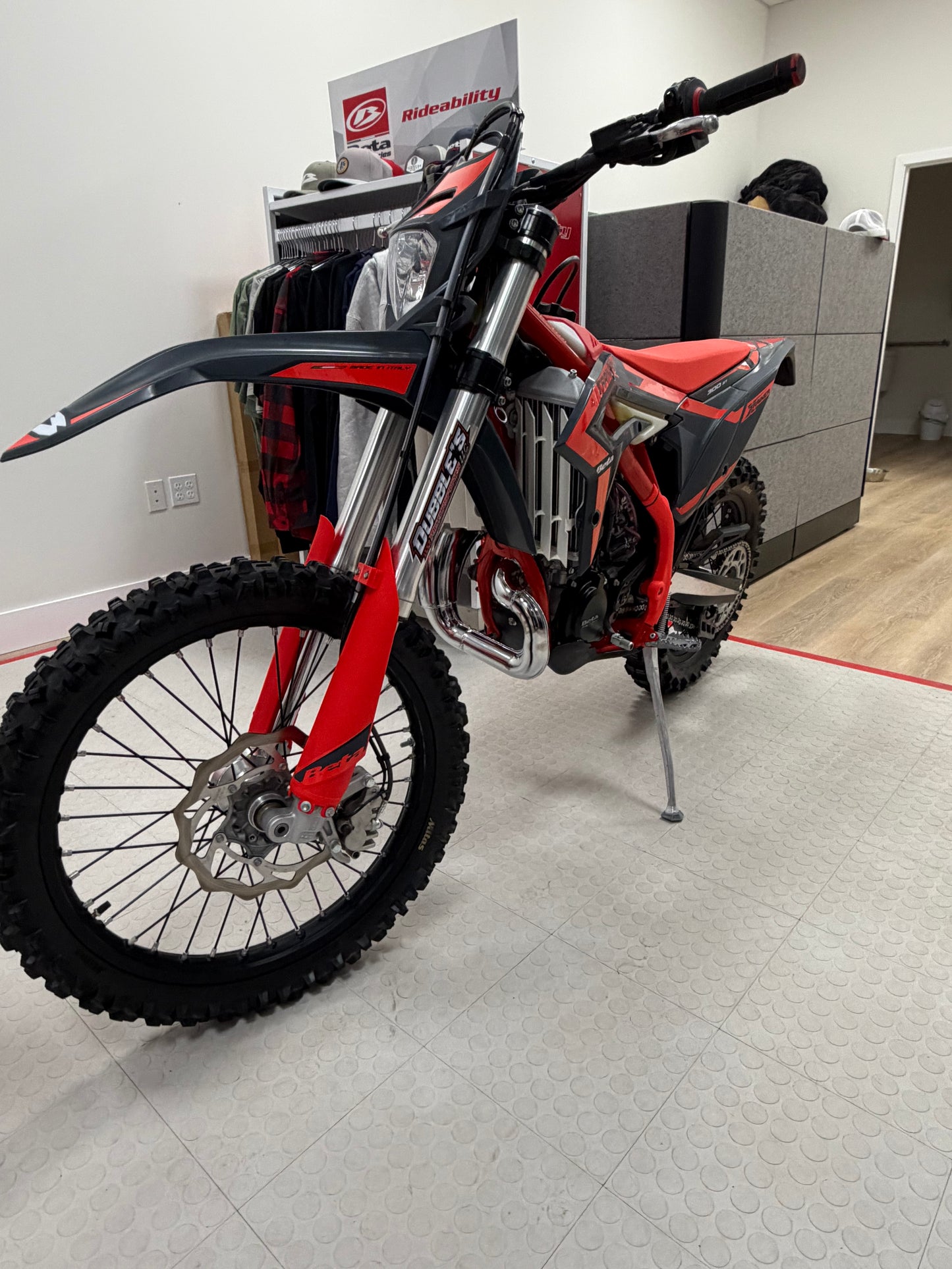 2025 Beta Xtrainer 300 - Demo