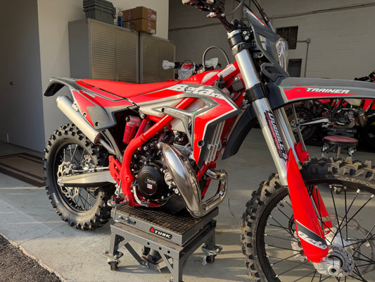 2026 Beta 300 XTrainer Lowboy Factory (Sold out for 2026)