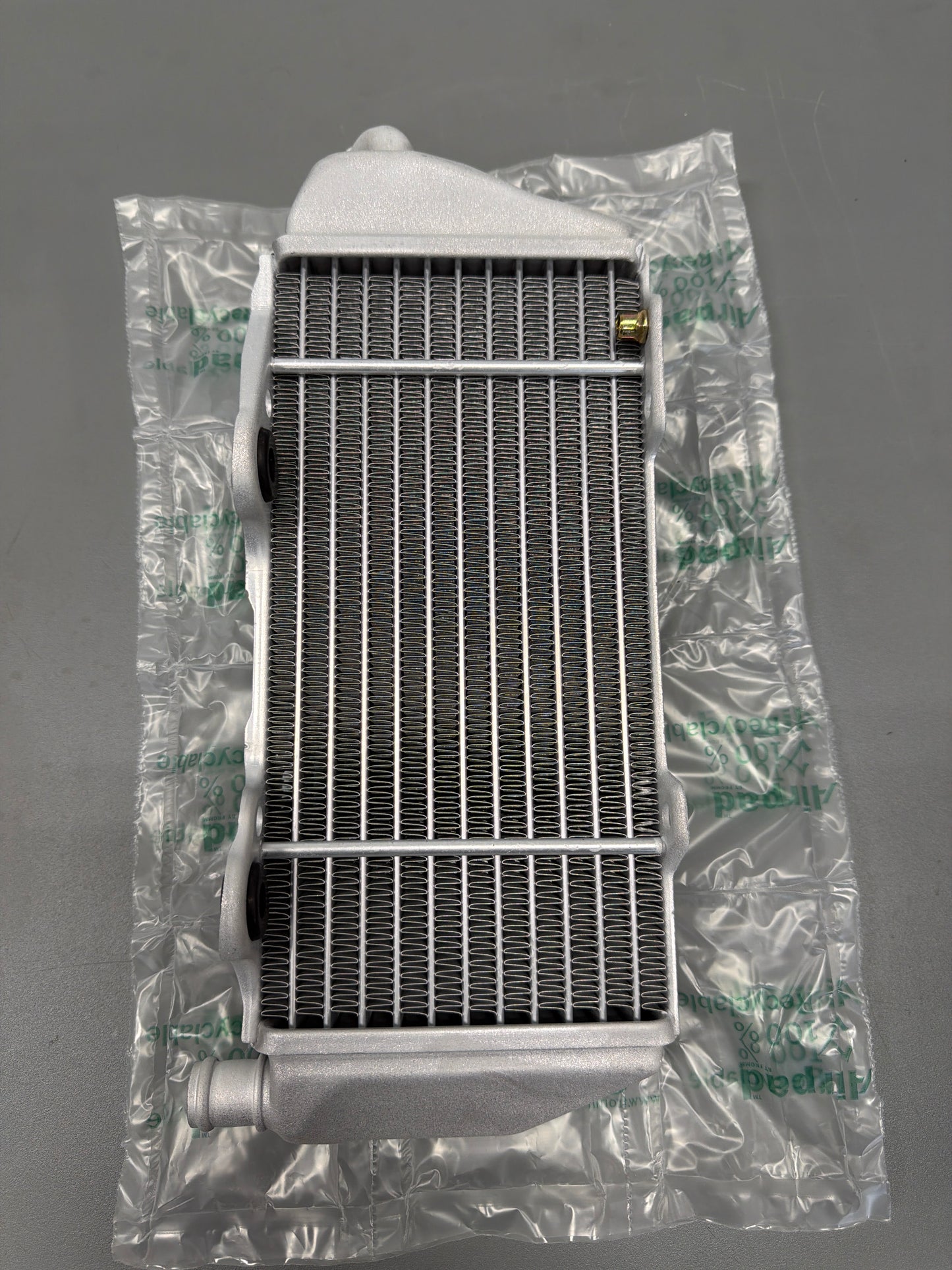 Beta OEM Right Side Radiator 040.39.030.82.00