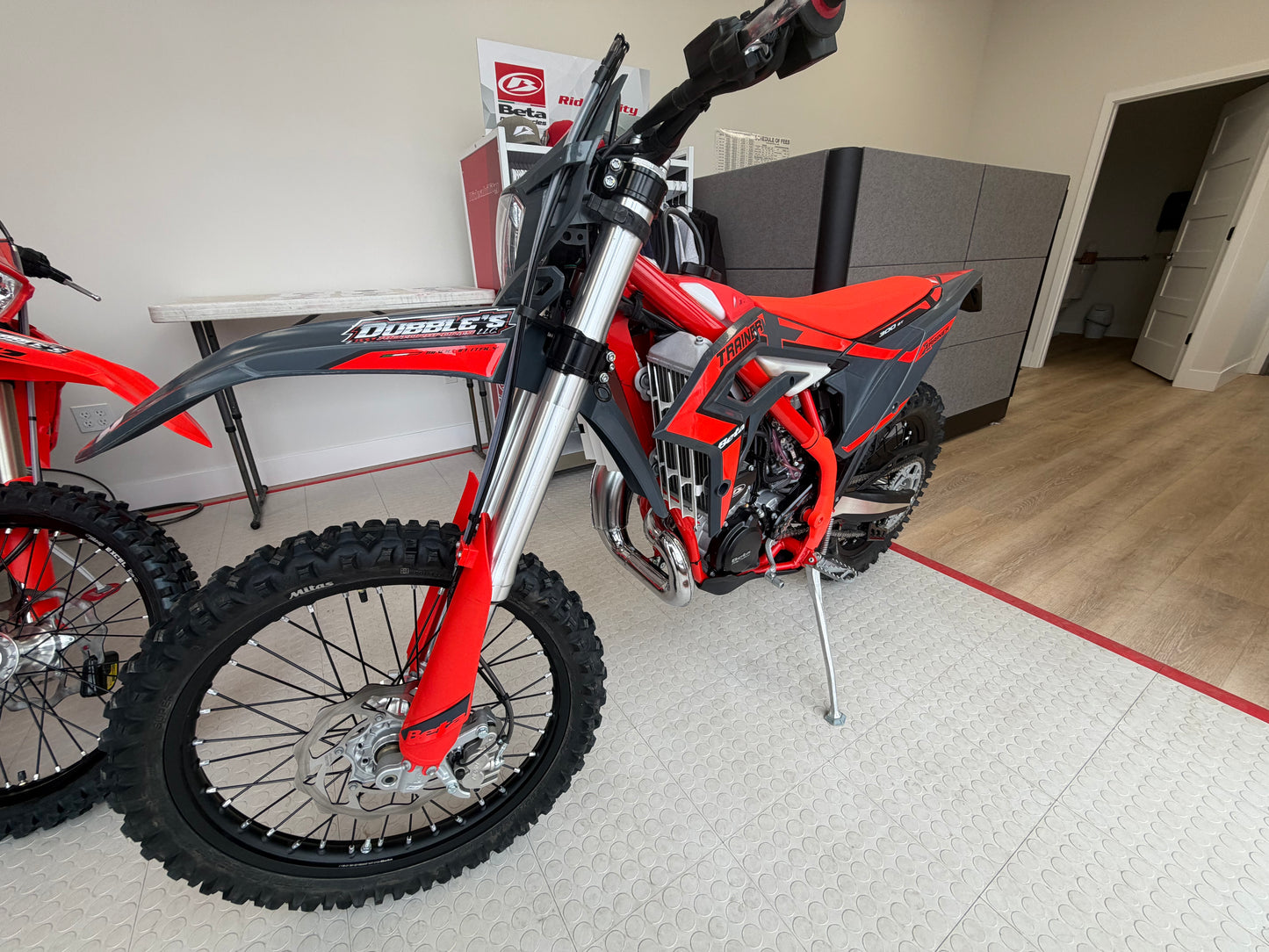 2026 Beta 300 XTrainer Lowboy Factory (Sold out for 2026)