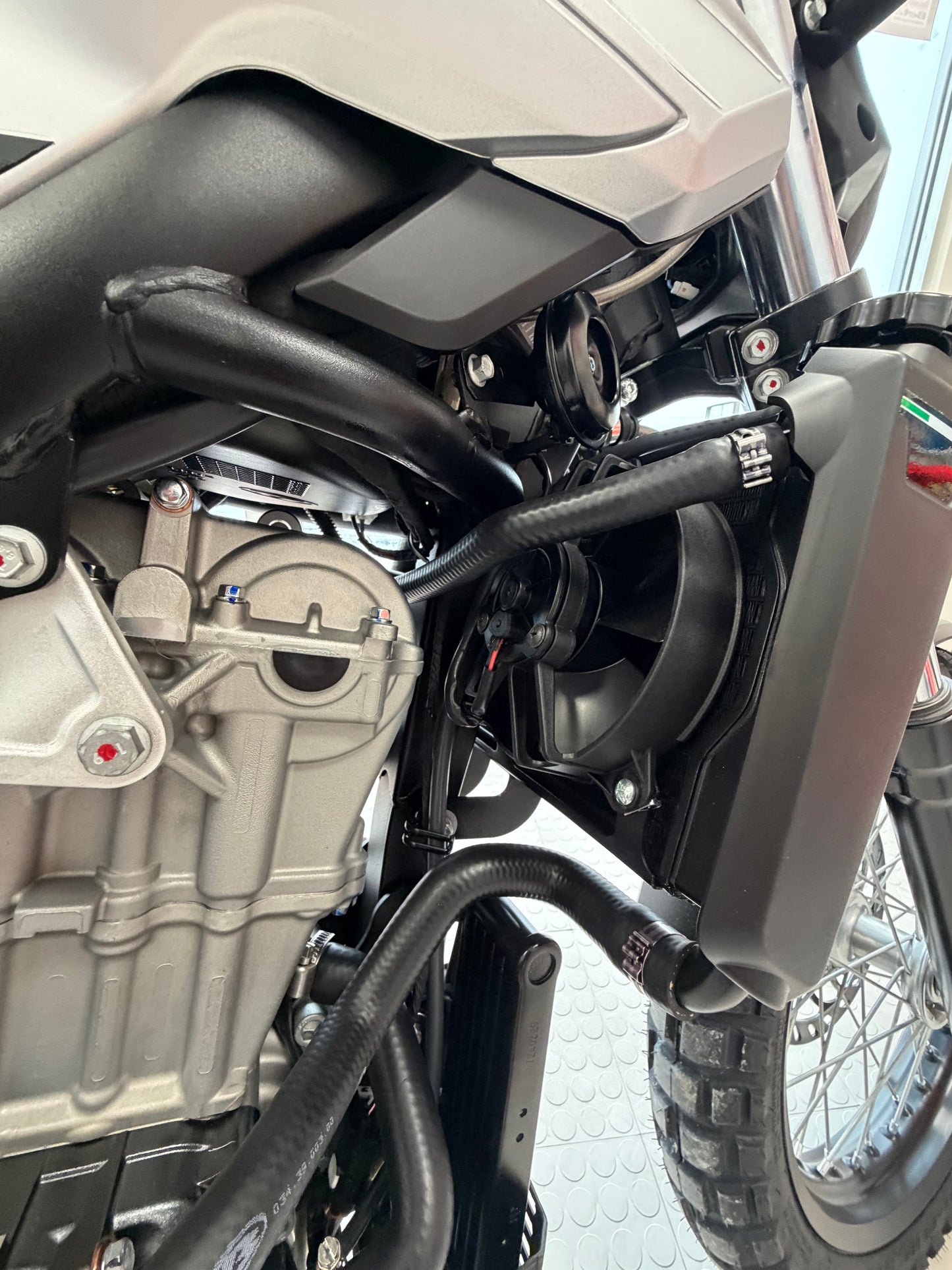 2026 - Beta 350 ALP X Light Gray (In stock)