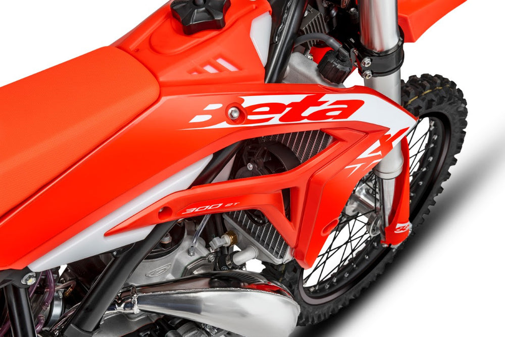 2027 Beta XTrainer 200